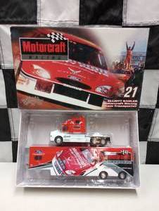 lot 290 image: gmp Motorcraft Racing Elliot Sadler #21  Die Cast Team Transporter
