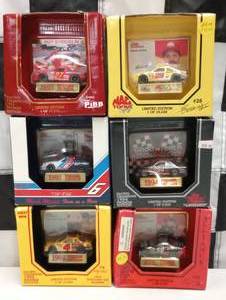 lot 312 image: Racing Champions Premier Edition 164th Scale Die Cast Cars