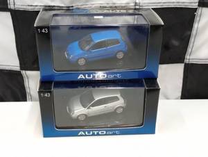 lot 315 image: Autoart 143rd Scale Die Cast Cars