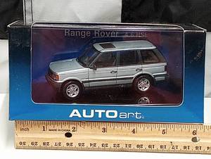 lot 323 image: Autoart  Range Rover 4.6 HSE 143rd Scale Die Cast Cars
