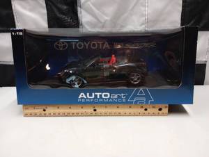 lot 328 image: Autoart Performance Toyota MR2 Spyder 118th Scale Die Cast Car.