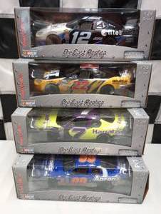 lot 341 image: Team Caliber Pit Stop 124th Scale Die Cast Cars