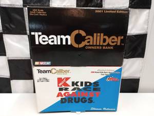 lot 352 image: Team Caliber 124th Scale Die Cast Cars