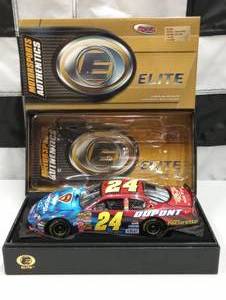 lot 394 image: Action Elite Jeff Gordon #24 Pepsi Superman Returns 124th Scale Die Cast Car