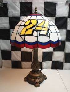 lot 418 image: Jeff Gordon #24  Leaded Stain Glass Table Lamp