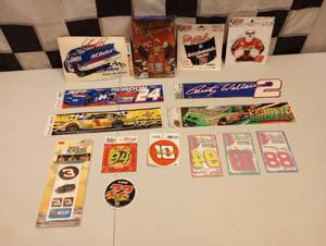 lot 453 image: Assorted Nascar Stickers
