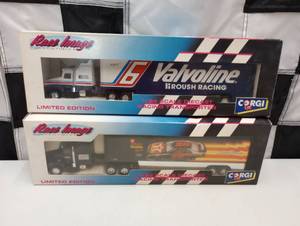 lot 479 image: Race Image 164th Scale Die Cast Racing Transporter