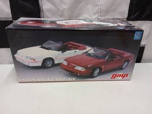 lot 508 image: gmp 118 scale1989 Mustang GT Die Cast Car