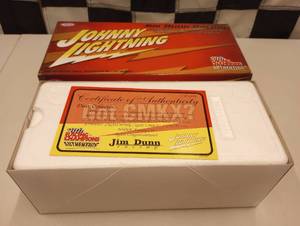 lot 514 image: Racing Champions Johnny Lightning Jim Dunn Racing 124th Scale Die Cast Funny Car