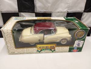 lot 537 image: Motor Max 1950 Chevy Bel Air 118th Scale Die Cast Car