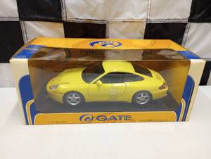 lot 541 image: Gate Porsche Carrera 996 Coupe 118th Scale Die Cast Car