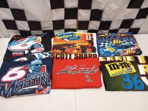 lot 547 image: Nascar Racing Adult XL T-Shirts