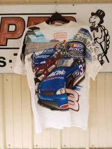 lot 558 image: Chase Authentic Dale Earnhardt Jr. #3 Large T-Shirt
