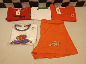 lot 587 image: Nascar Racing Large Womans Apparel