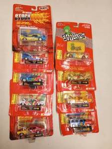 lot 620 image: Racing Champions 164th Scale Die Cast Cars
