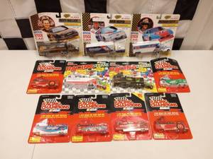 lot 625 image: Racing Champions 1144th Scale Die Cast Transporter With Stock Car