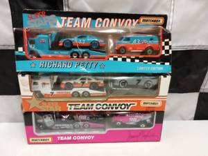 lot 632 image: Matchbox Super Star Tam Convoy Transporter Die Cast