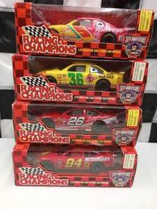 lot 636 image: Racing Champions 124th Scale Die Cast Cars