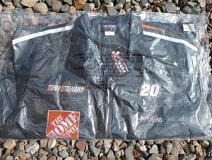 lot 680 image: Chase Authentic X-Large Tony Stewart Home Depot Jacket