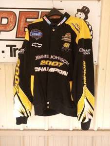 lot 687 image: Chase Authentic XXXL Mike Johnson #48 Nascar Nextel Cup Series Jacket