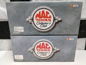 lot 755 image: Mac Tools 124th Scale Die Cast Cars