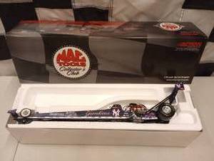 lot 773 image: Action Mac Tools Mike Dunn NY Yankees Top Fuel Dragster 124th Scale Die Cast