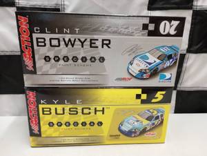 lot 871 image: New in box (2) Action Special Paint Scheme 124th Scale Die Cast Cars