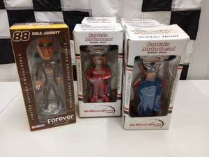 lot 939 image: Lot Of Go Motorsports Bobble Heads