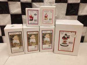 lot 940 image: Nascar Memory Company Christmas Ornaments & Figures