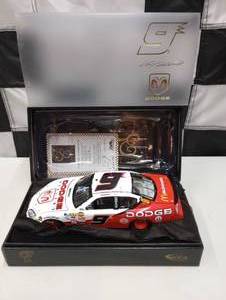 lot 1026 image: Owners Elite Kasey Kahne #9 Dodge Dealers 124th Scale Die Cast Car