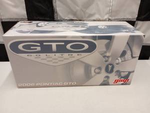 lot 1047 image: gmp 2006 GTO Pontiac 124th Scale Die Cast Car