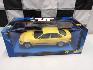 lot 1062 image: UT Models BMW Serie Coupe 118th Scale Die Cast Car