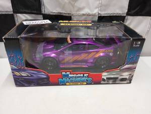 lot 1064 image: Muscle Machines 2003 Acura RSX 118th Scale Die Cast Car