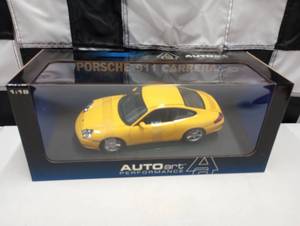 lot 1082 image: Autoart Performance Porsche 911 Carrera 118th Scale Die Cast Car