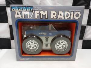 lot 1097 image: New in Box Bigfoot Monster Truck AMFM Radio