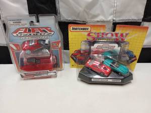 lot 1113 image: Matchbox Show Stopers Camaro Iroc Z28 & Corvette & Flat Ryderz