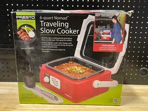 lot 4 image: Presto Traveling Slow Cooker