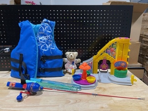 lot 16 image: Childrens Toys and Child Life Vest