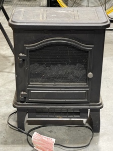 lot 29 image: Electric Fireplace