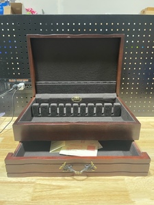 lot 46 image: Fine Silverware Chest  Silverware Not Included