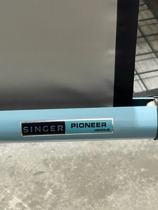 lot 59 image: Singer Pioneer 40 x 40 Power Point Projector Screen