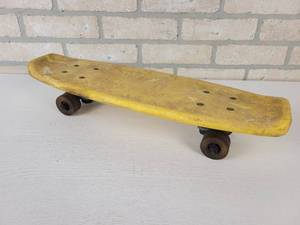 1970s California Free Former Skateboard