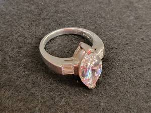 Womens 925 Sterling Silver Ring - Size 7.25