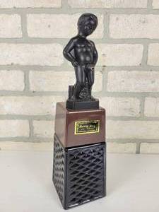 lot 269 image: Bonny Boy Liquor Dispenser