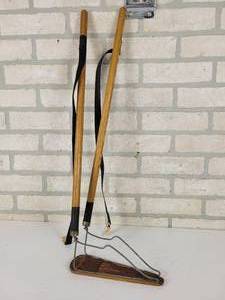 lot 275 image: 1950s Device for Putting on Stockings - Invented by William MacLauchlan in 1958