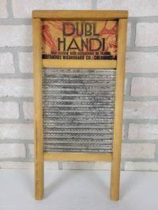 lot 278 image: DUBL HANDY Washboard - Columbus Washboard Co. Columbus OH