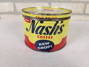 lot 295 image: Vintage Nashs Coffee 1# Tin Can - Nashs Coffee Co. St. Paul, MN