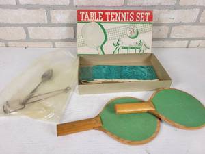 lot 328 image: Vintage Table Tennis Set with Original Box