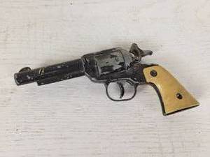 lot 377 image: Nichols Cow-Tyke Roll Cap Gun