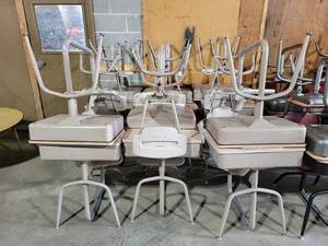 (12) Student Desks